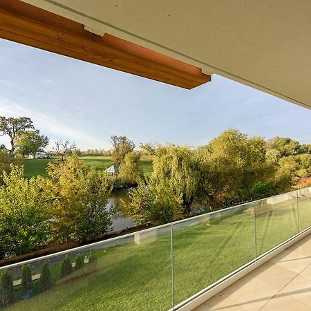 Il Lago - Sunrise - Cozy Luxurious Smart Home By The Lake Voluntari Bagian luar foto