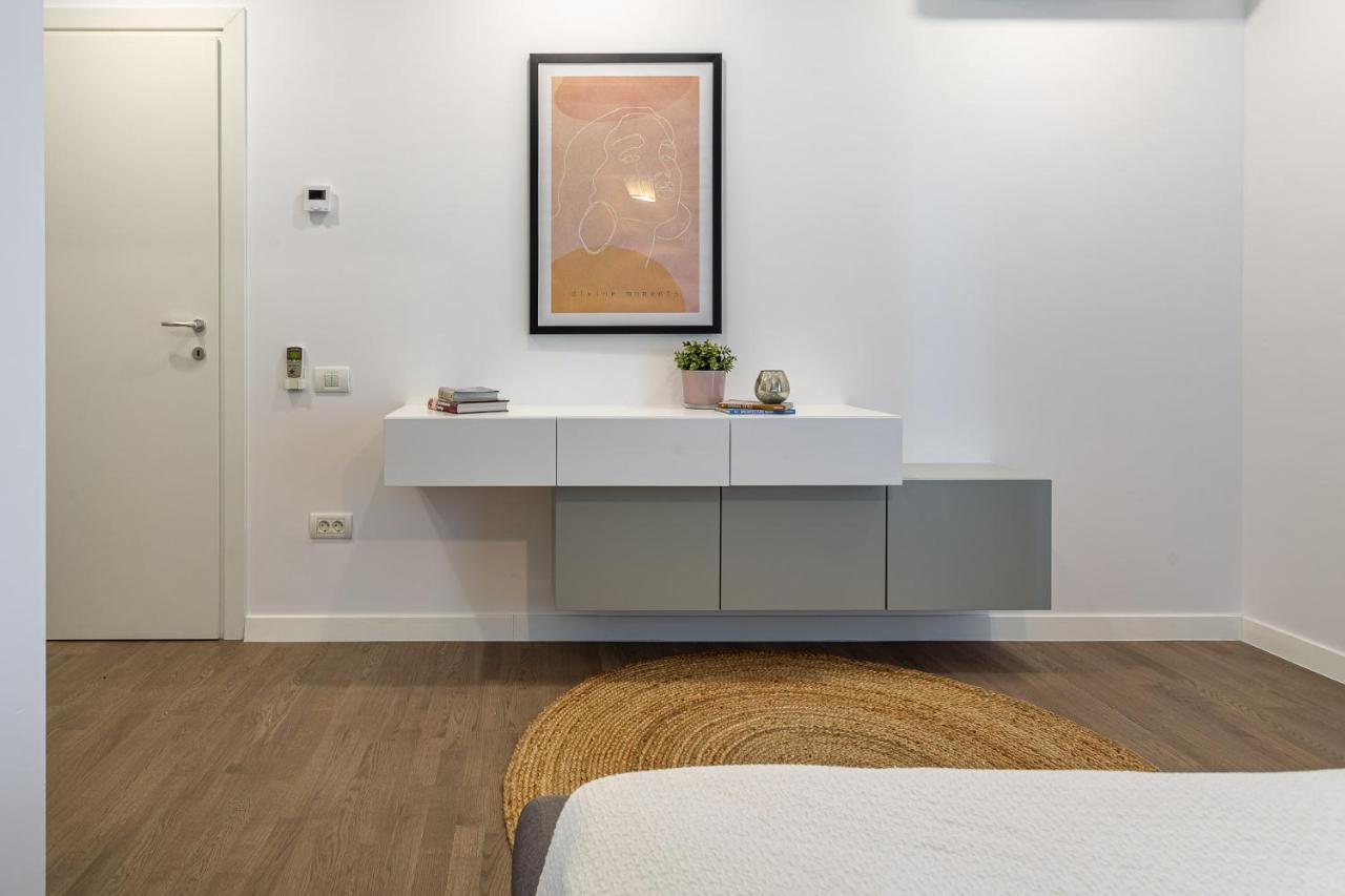Il Lago - Sunrise - Cozy Luxurious Smart Home By The Lake Voluntari Bagian luar foto