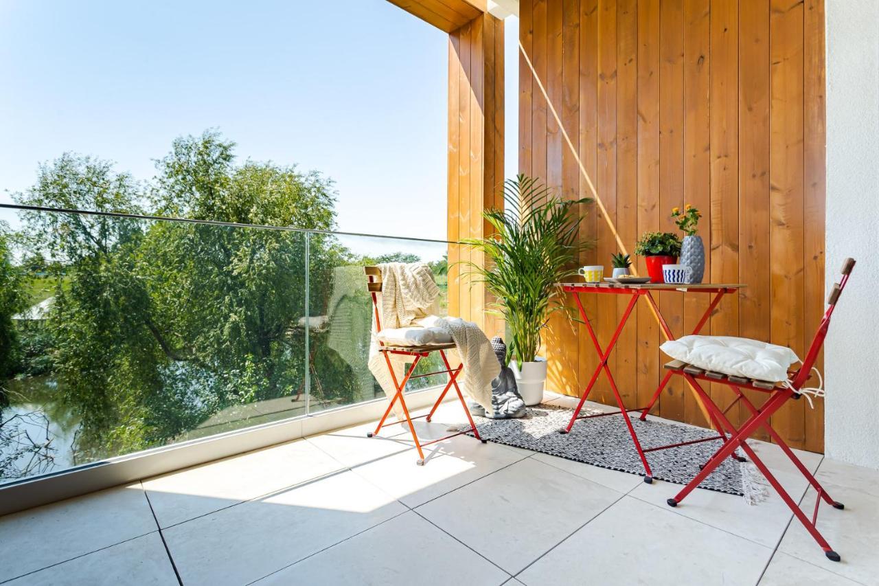Il Lago - Sunrise - Cozy Luxurious Smart Home By The Lake Voluntari Bagian luar foto