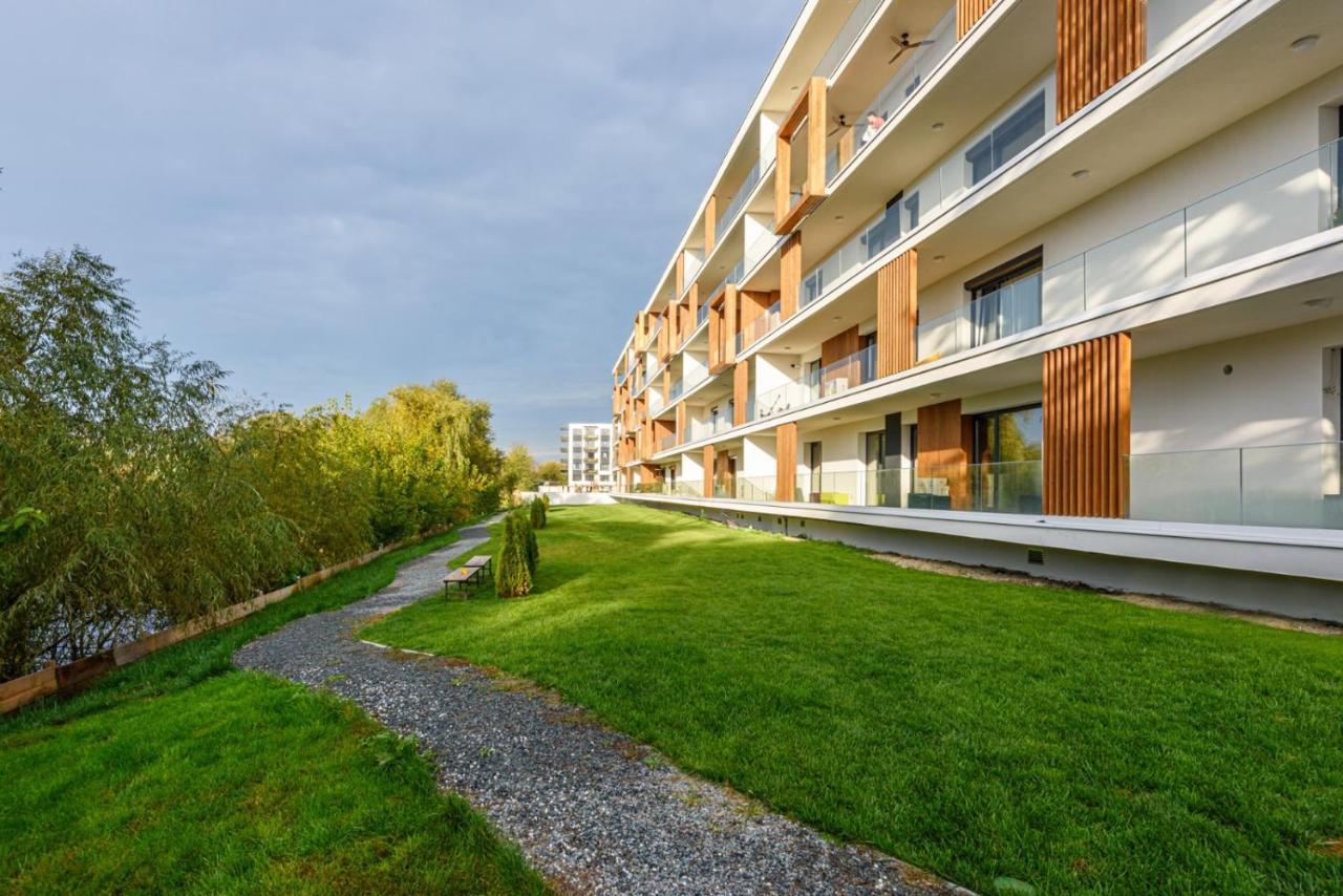 Il Lago - Sunrise - Cozy Luxurious Smart Home By The Lake Voluntari Bagian luar foto